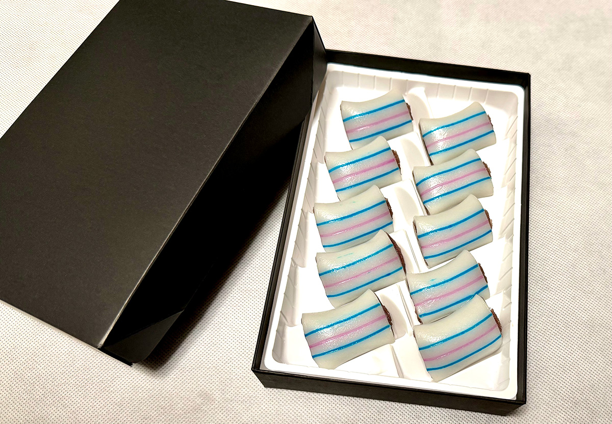 糸切餅を開封したところ